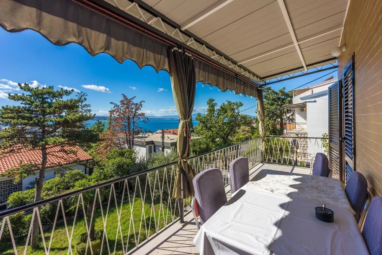 Apartments Hinic Selce