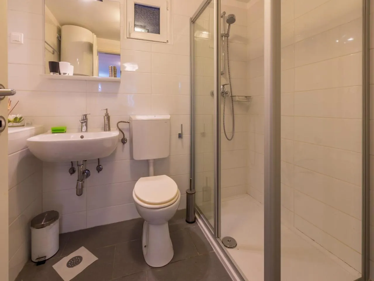 Apartments Hinic Selce Croatia