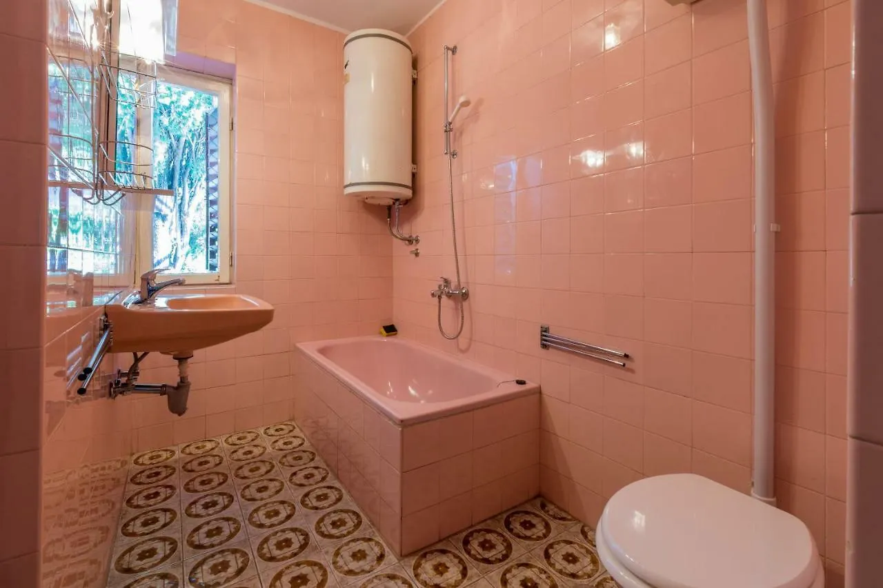 Apartments Hinic Selce